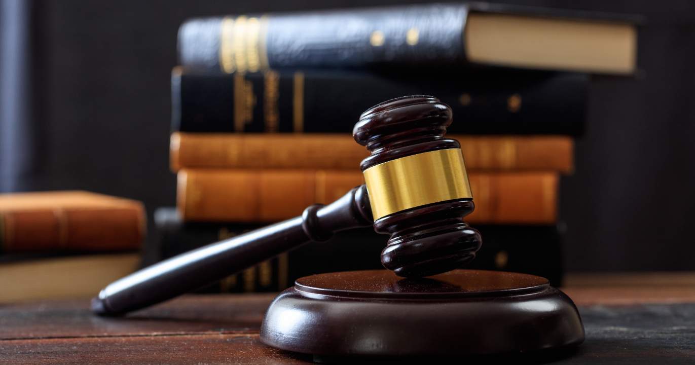 The Lawsuit Against the Wall Street Journal — and Its Failure